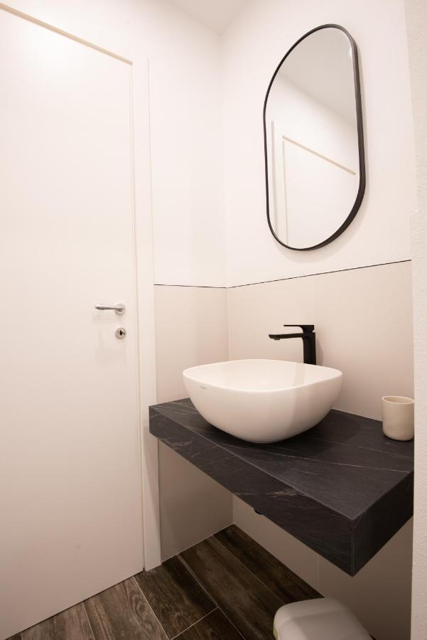 Mari Urbani Appartement La Spezia Buitenkant foto